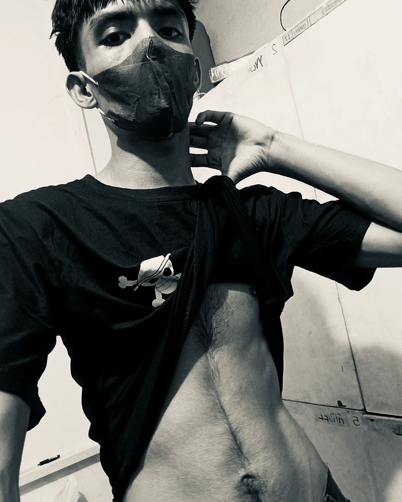 Gi-upload ni BAZZ-B ang hulagway