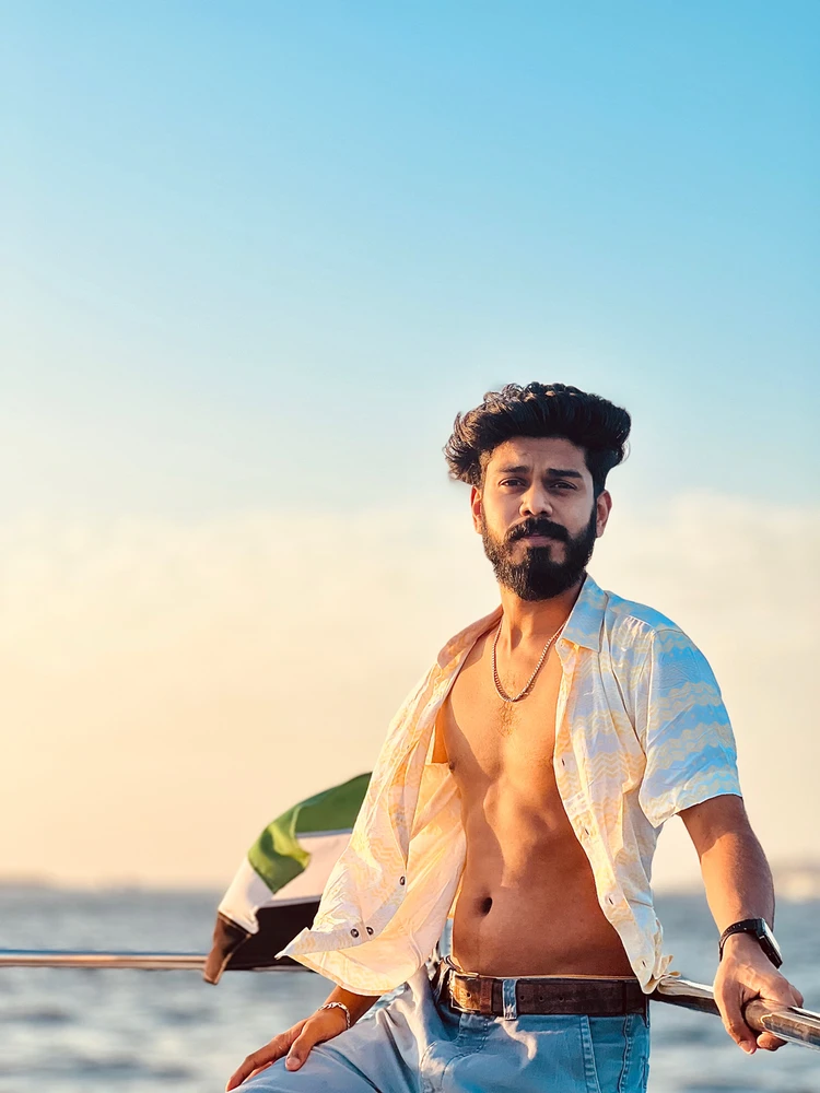 Abhi അപ്‌ലോഡ് ചെയ്ത ചിത്രം