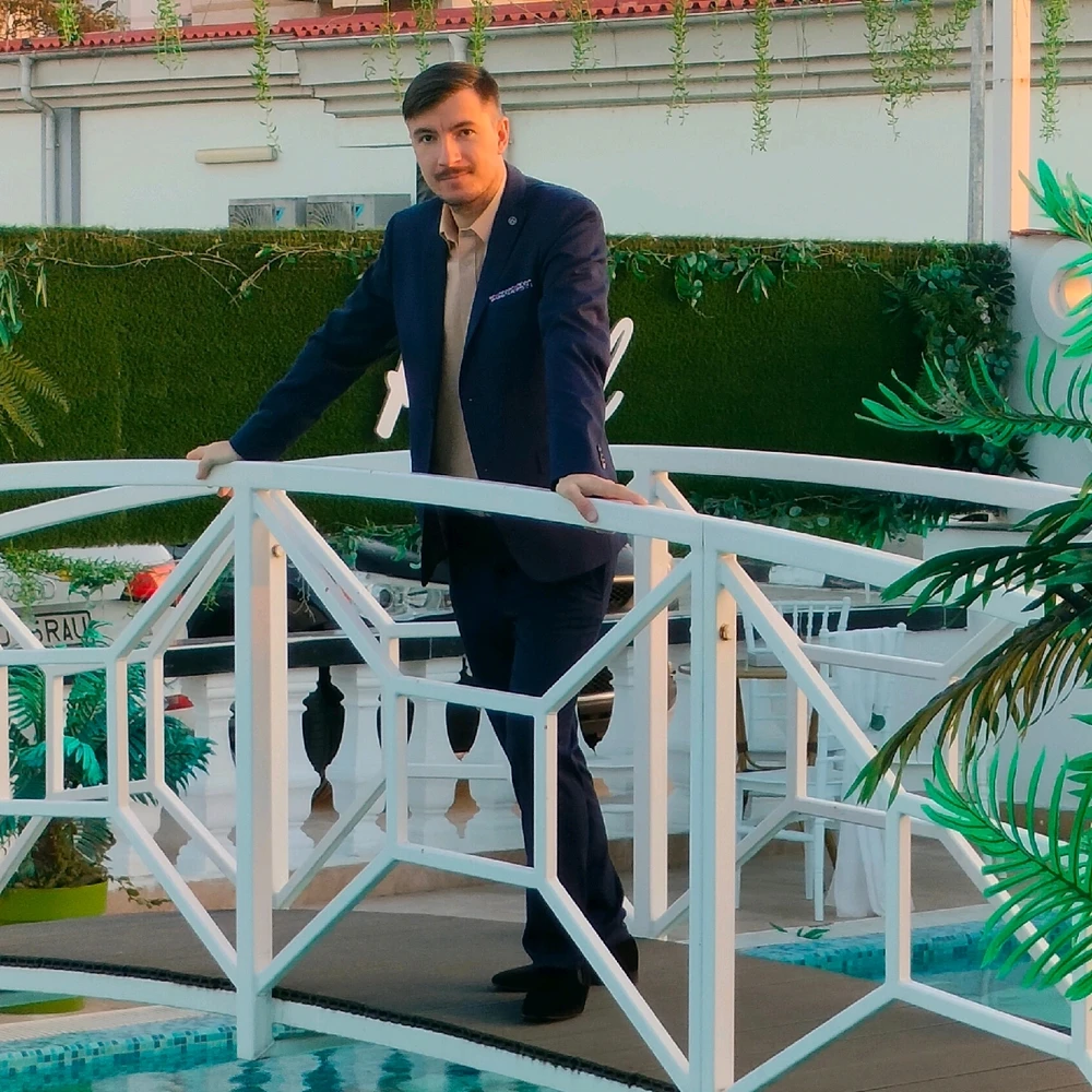 Imagine încărcată de Alex