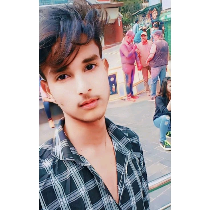 Gi-upload ni 3mm'W AwyaN hoti'3_ ang hulagway