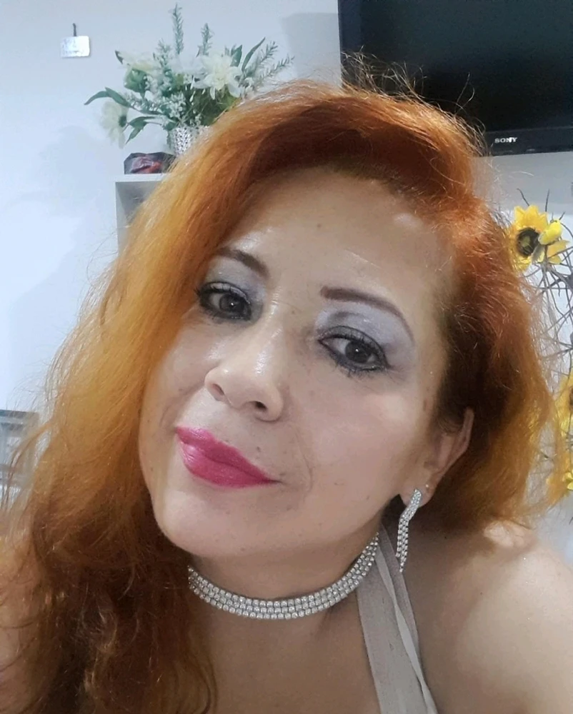 trabajo mi cuerpo en armonía con mi espíritu para darle manifestación a mi divinidad..
Mi oferta: Respeto, cariño, cuidados, fidelidad, amor bajo acuerdos no negociables
Mi demanda: Fiel, generoso, romántico, espiritual, vital...
Nota: soy mujer para matrimonio, y no es tema negociable..sino le pa