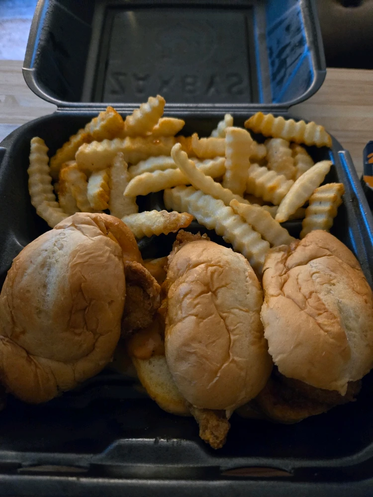 Gambar diunggah dening Justin