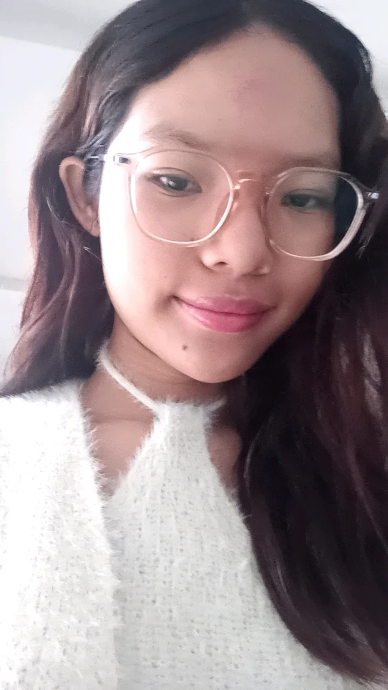 GIF uploaded by Shwe Yee