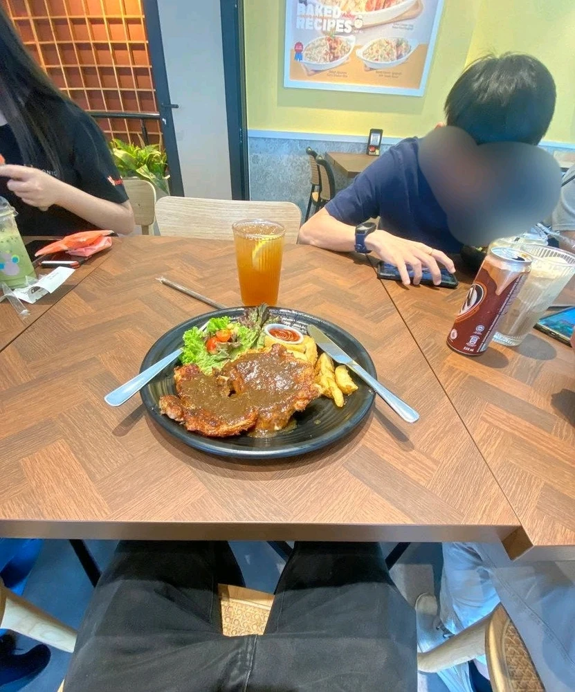 GIF uploaded by uummnn