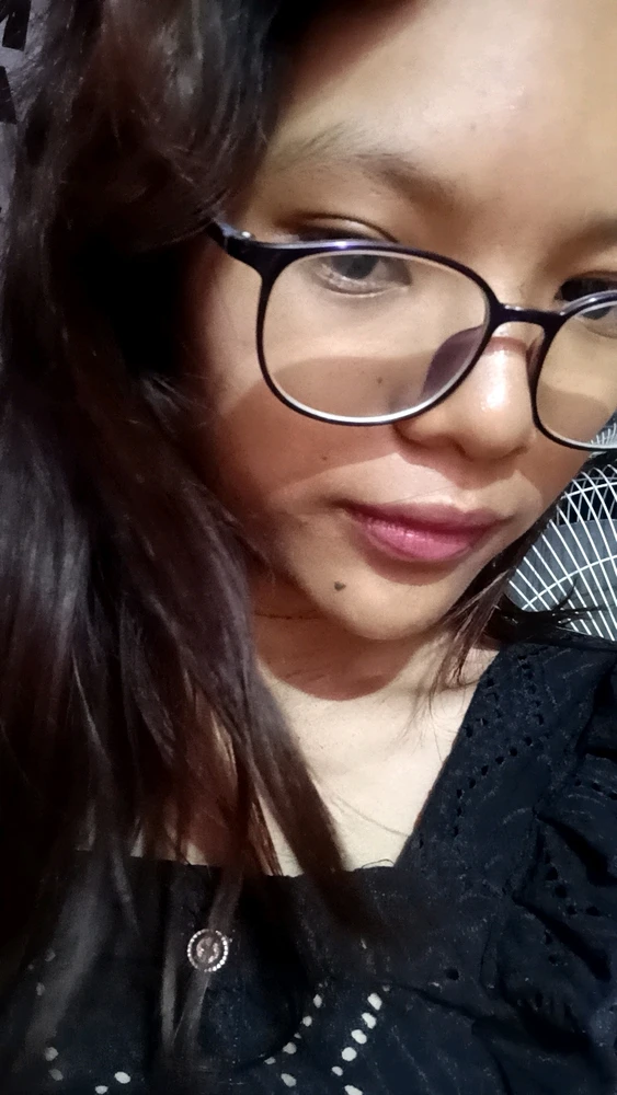 GIF uploaded by Shwe Yee