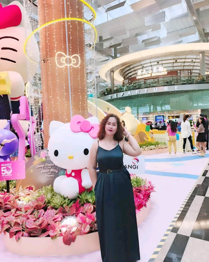 Bbbfamous上傳的圖片