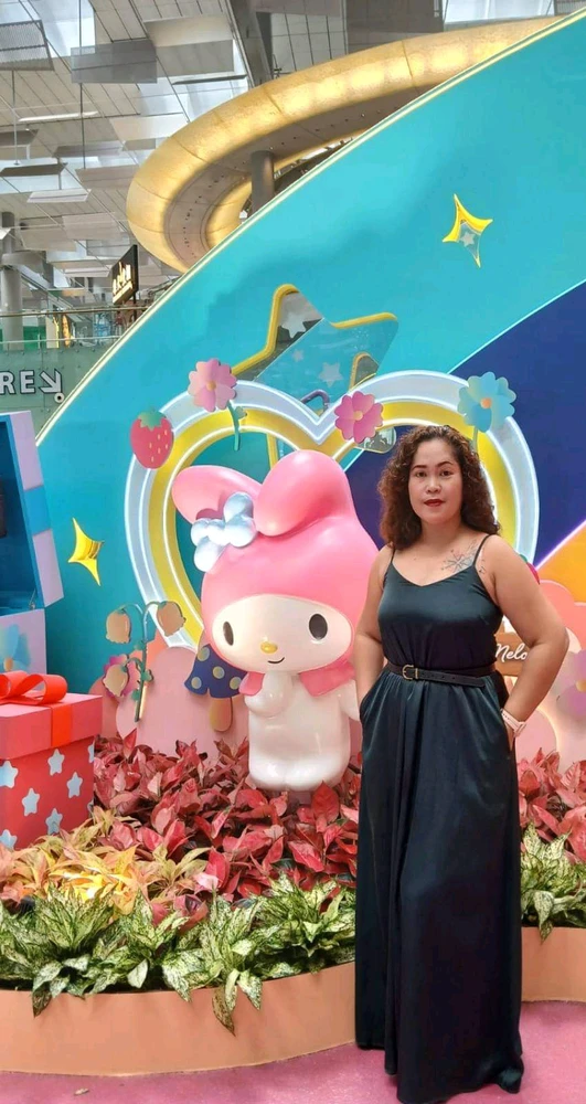 Bbbfamous上傳的圖片