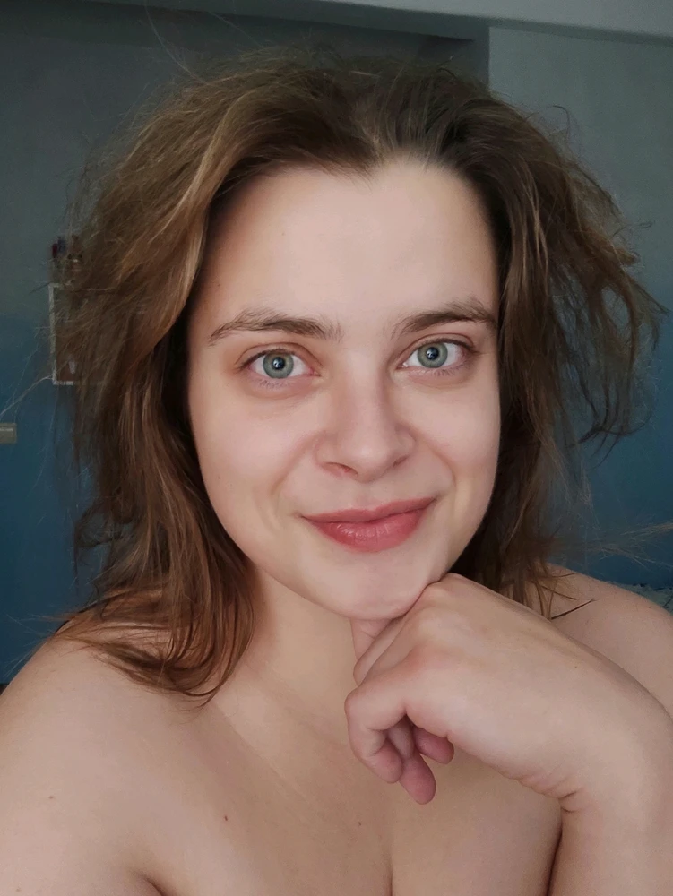 GIF uploaded by Lisa