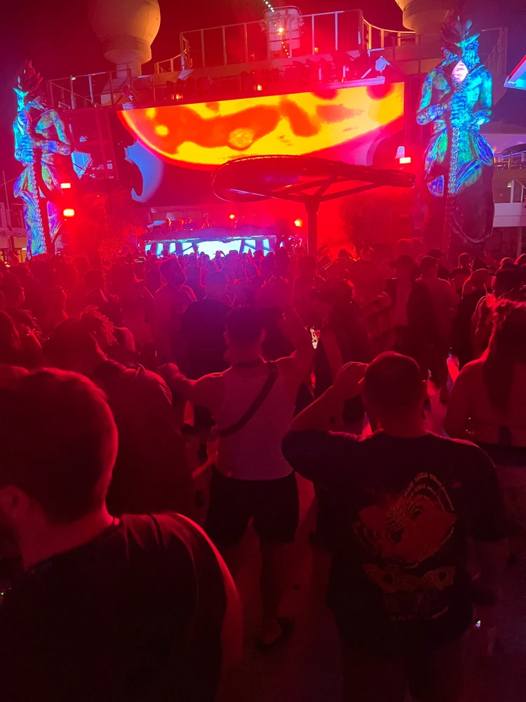 Gambar diunggah dening Noah