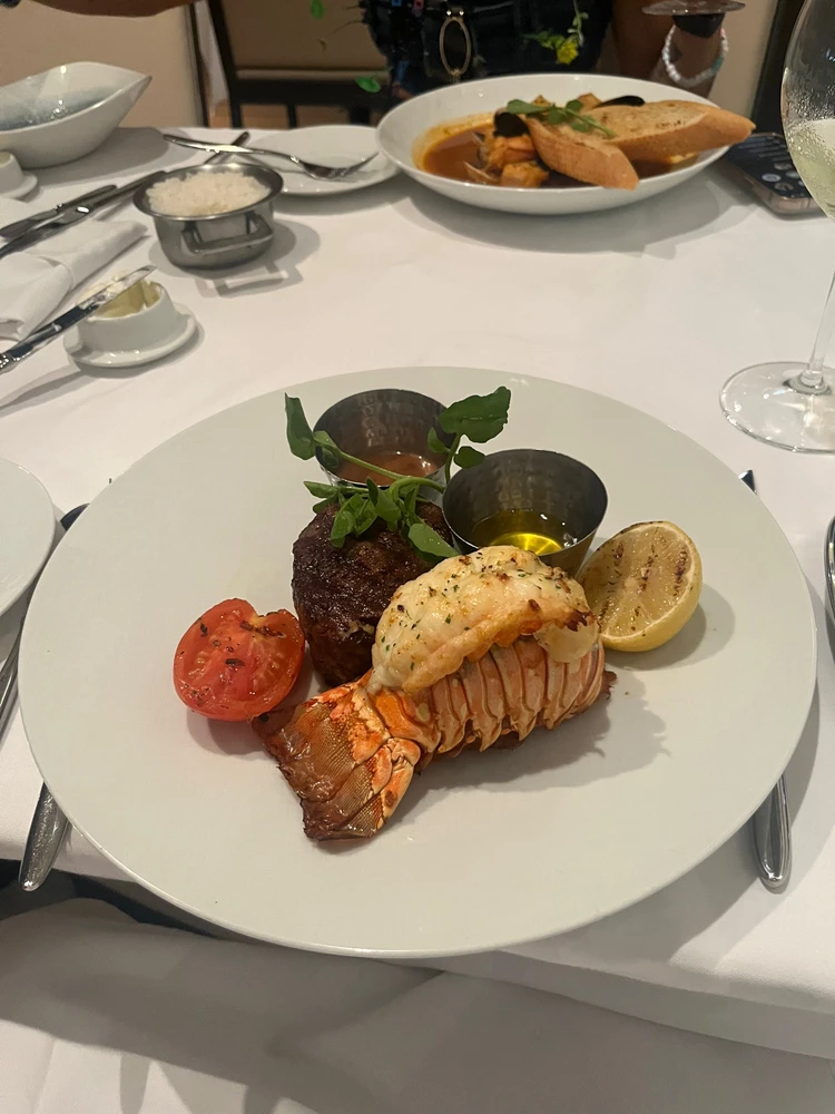 Gambar diunggah dening Noah