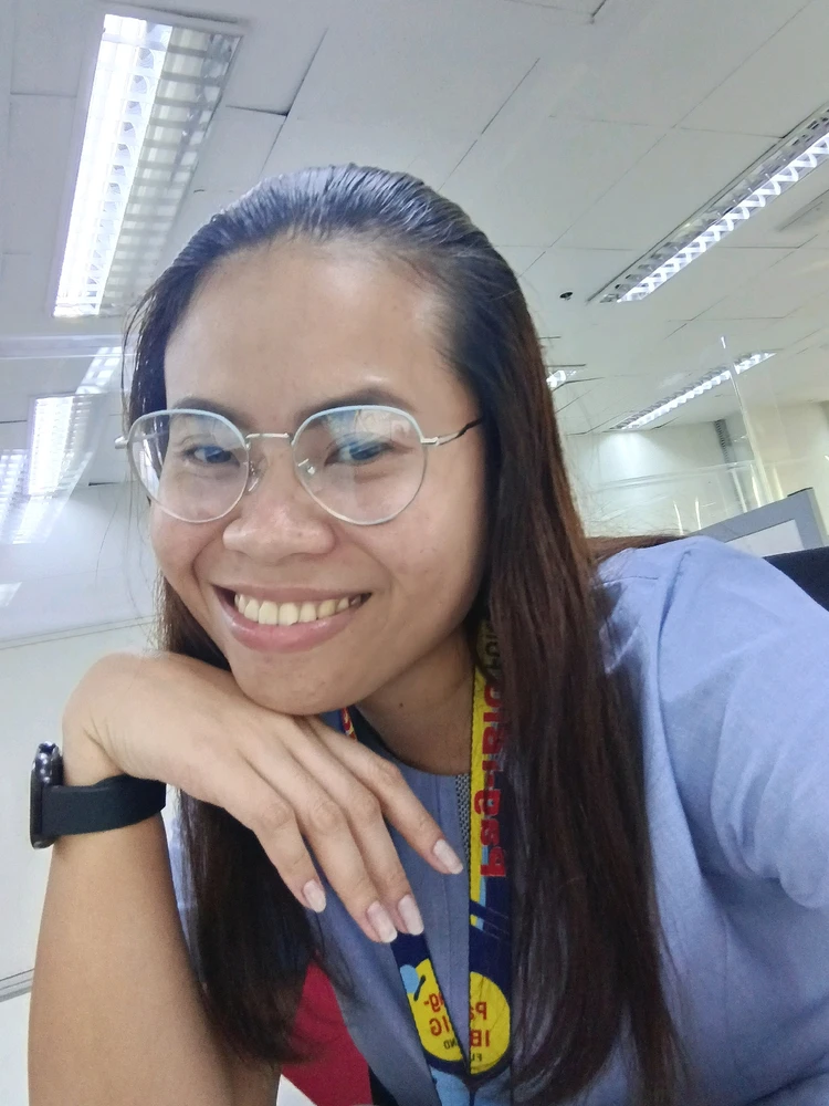 I-upload ni Shelyte ang larawan