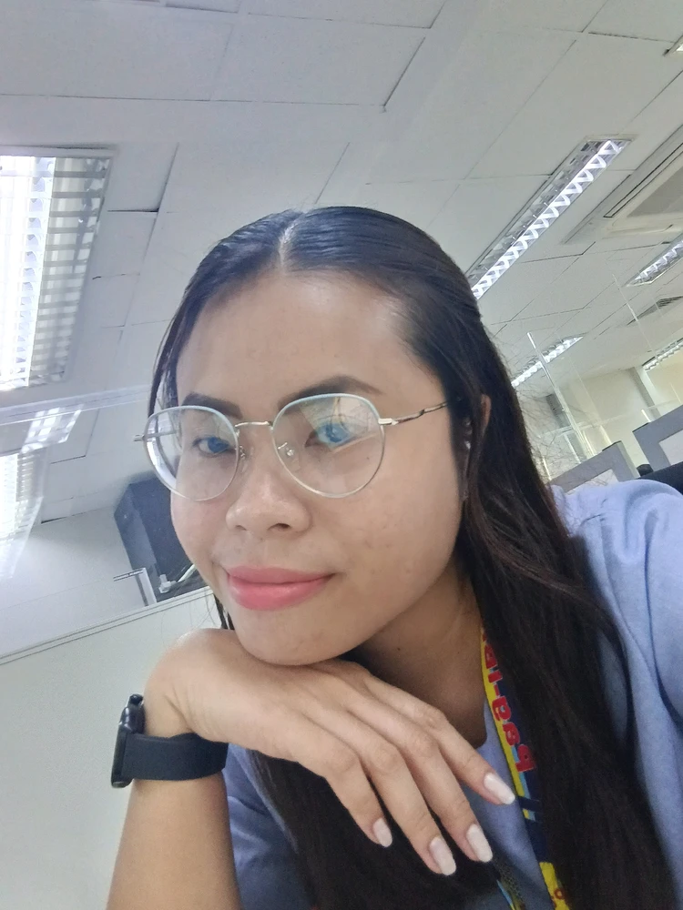 I-upload ni Shelyte ang larawan