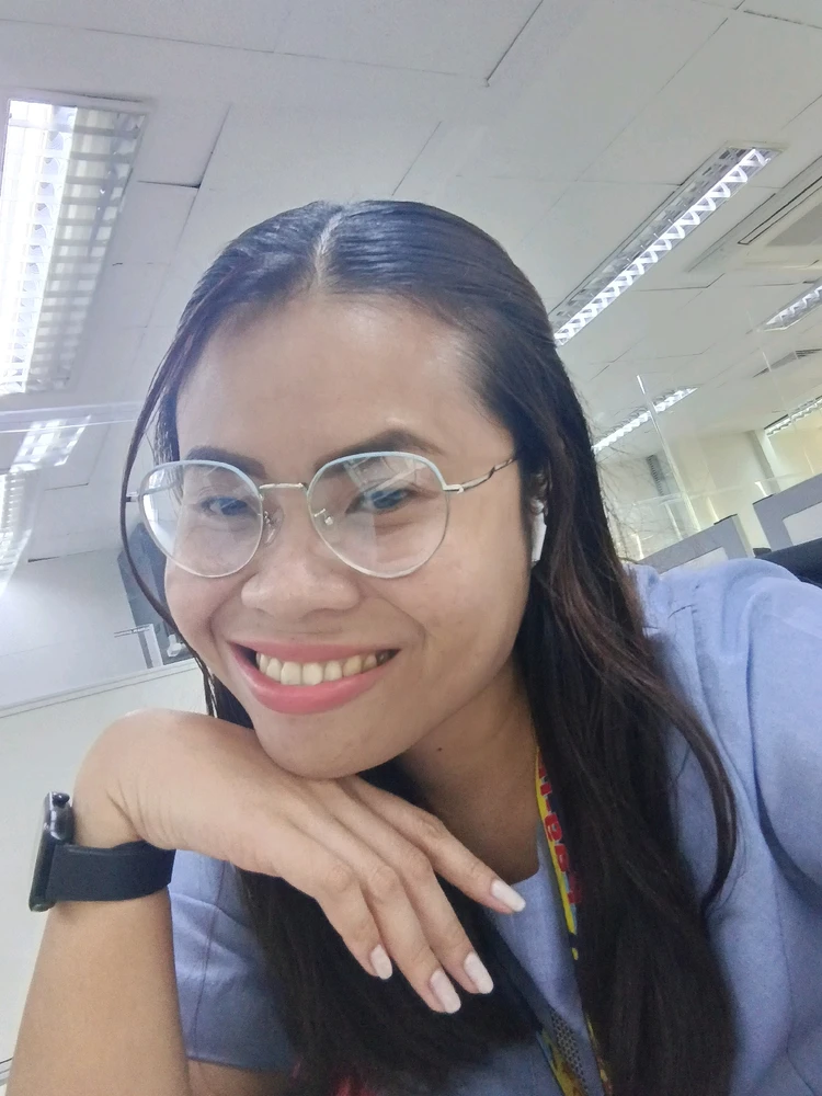 I-upload ni Shelyte ang larawan