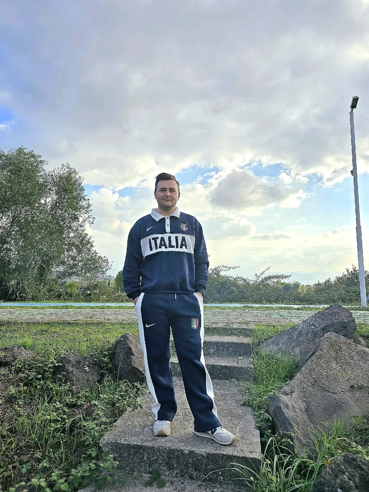 Kadir tarafından yüklenen GIF