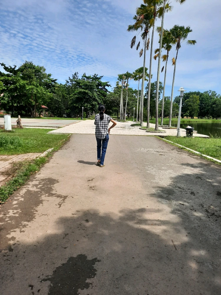 GIF gi-upload ni Alice Wong Mei Gze