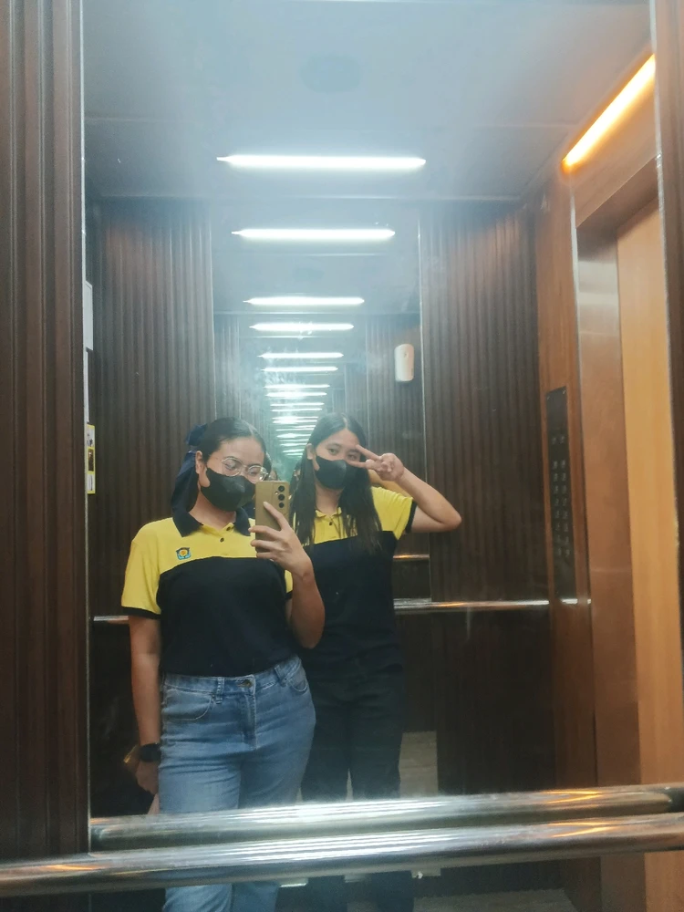 I-upload ni Shelyte ang larawan