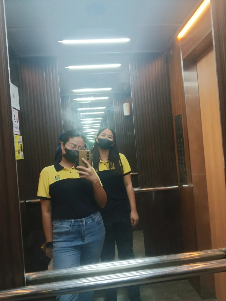 I-upload ni Shelyte ang larawan