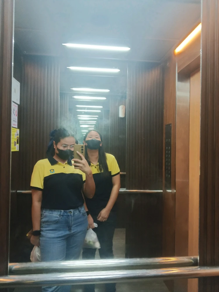 I-upload ni Shelyte ang larawan