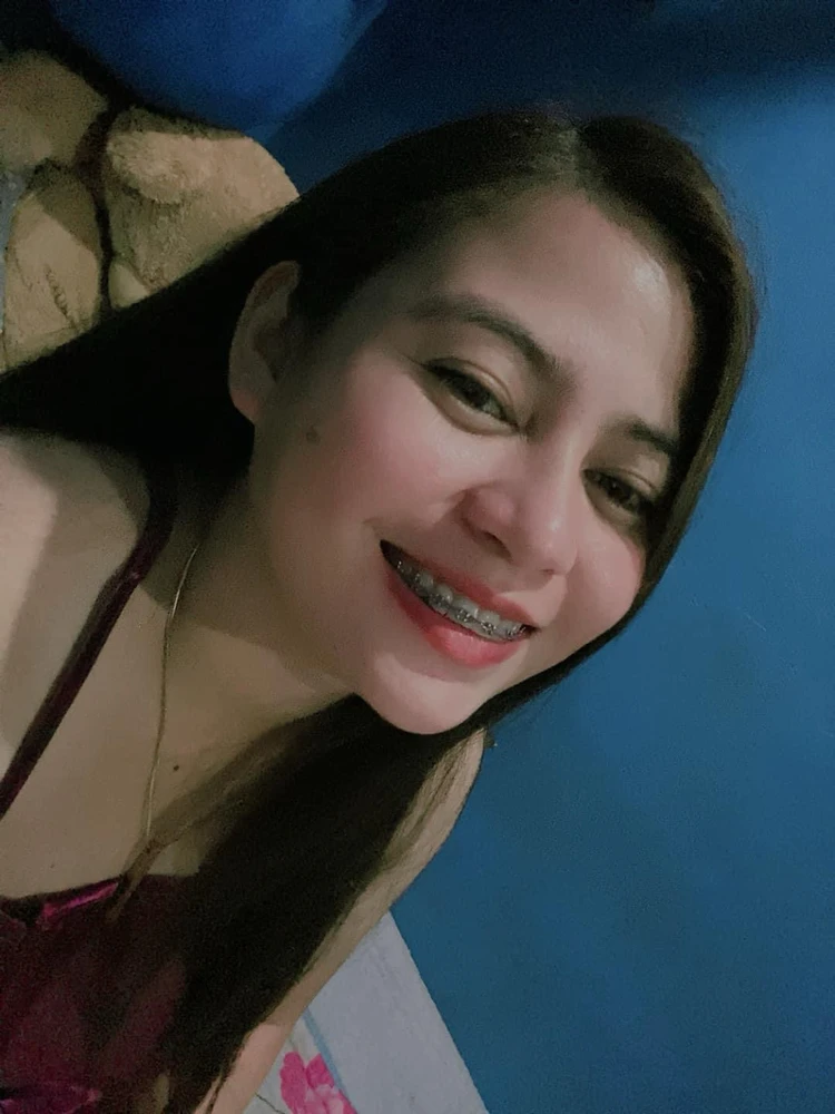 GIF uploaded by Rossy