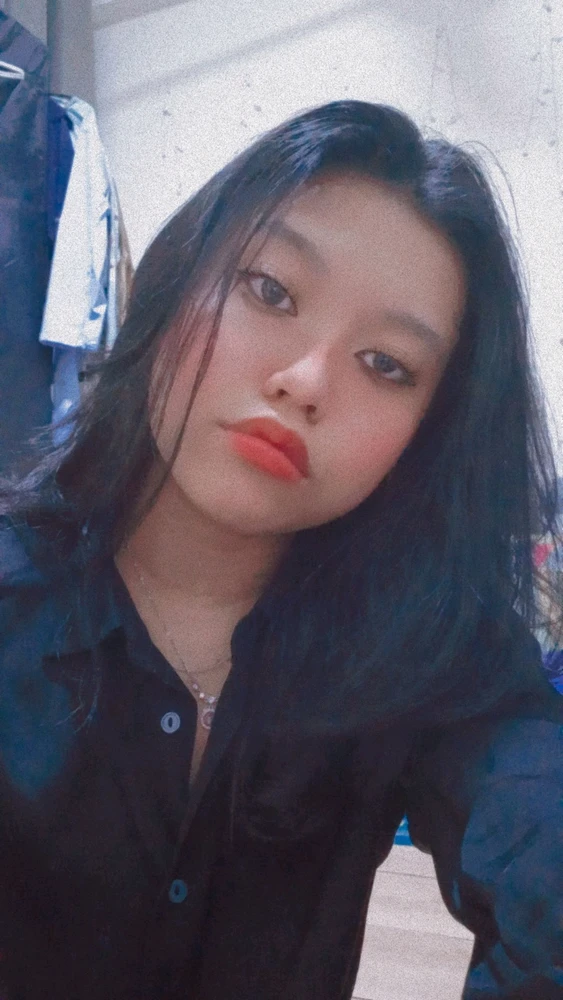 GIF uploaded by Ari