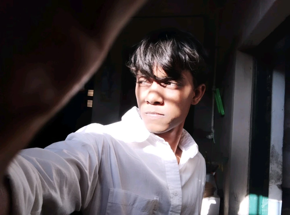 GIF nke Aditya Mungse bugoro