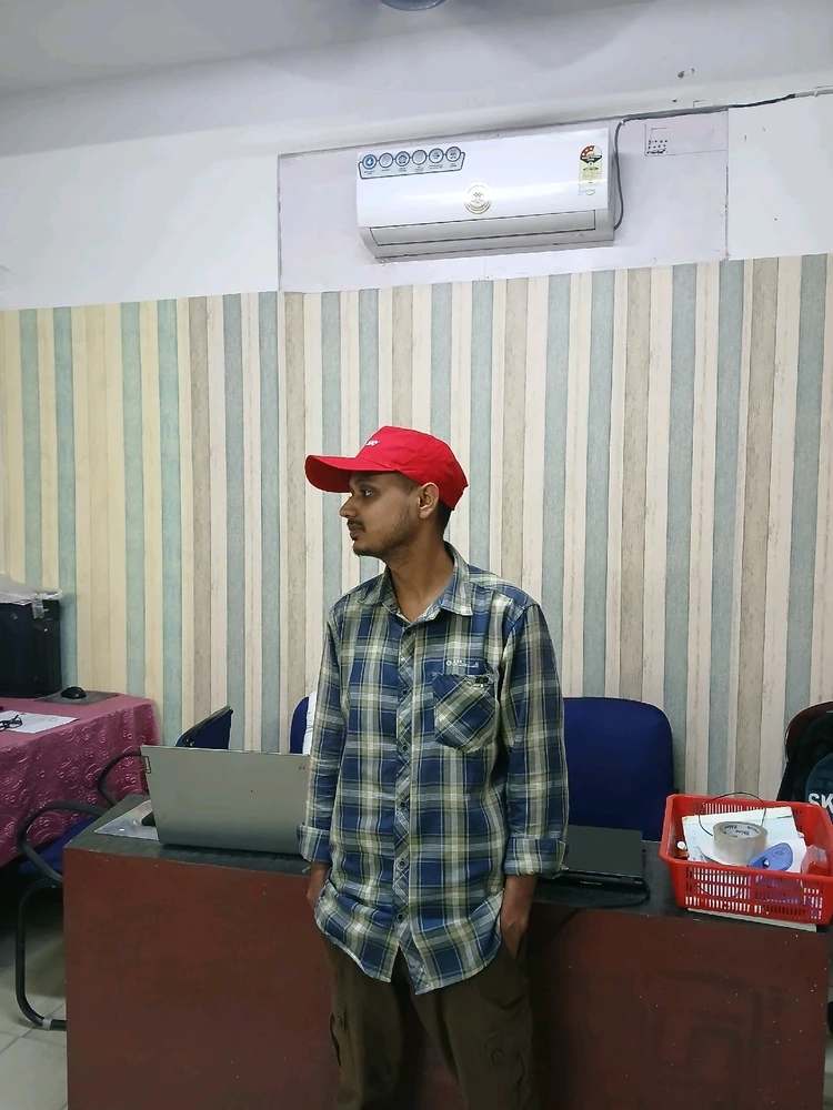 GIF uploaded by Azlan Hussain
