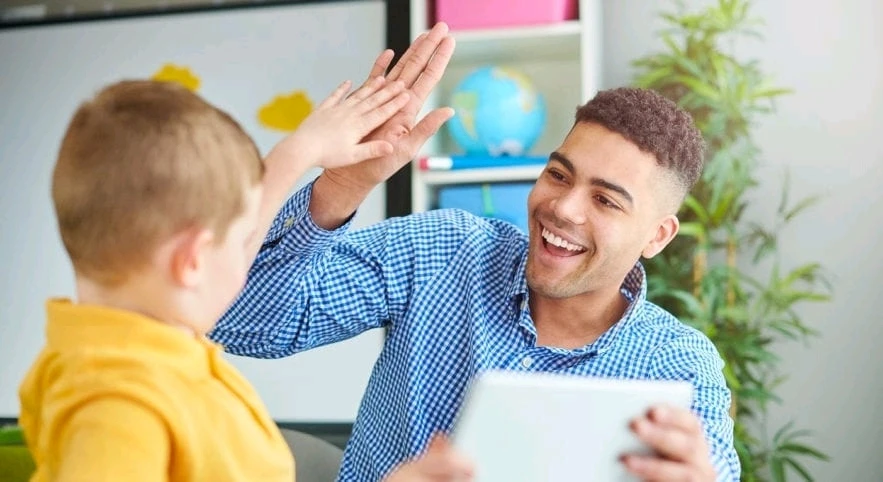 GIF uploaded by Lída