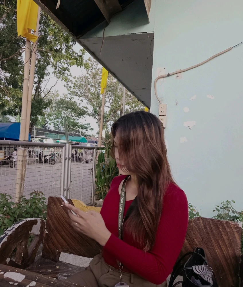 I want to survive this college so bad. Please lord help me win in this battle.