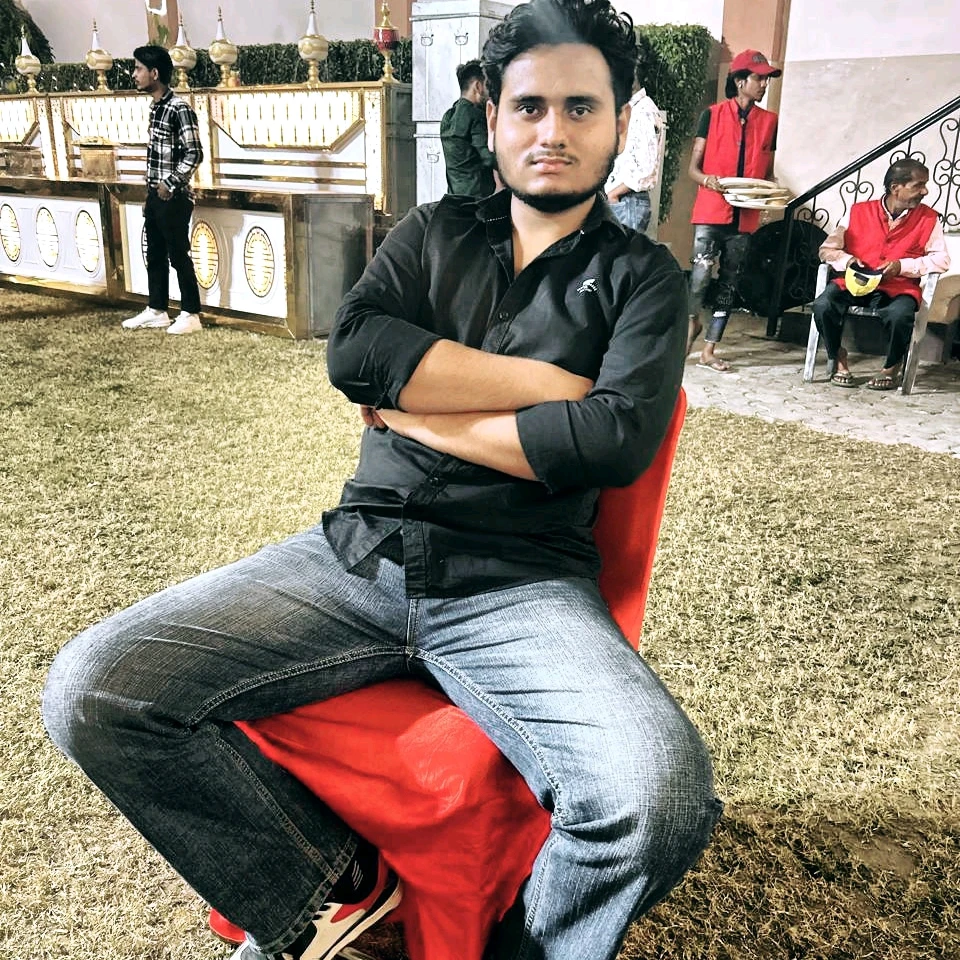 GIF na in-upload ni Tanishq verma