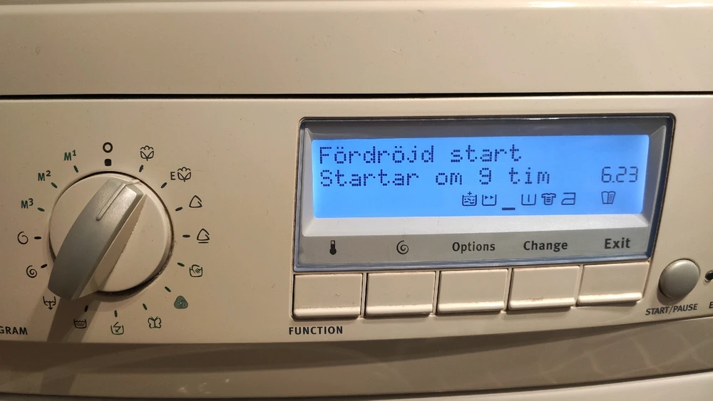 When you need Google translate to set a washing machine