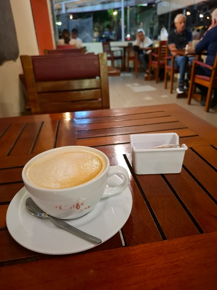 GIF uploaded by Sofí