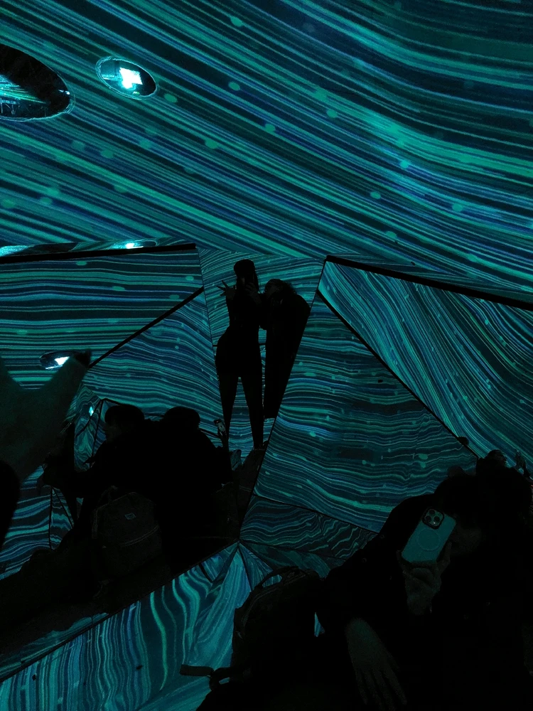 Luna által feltöltött GIF