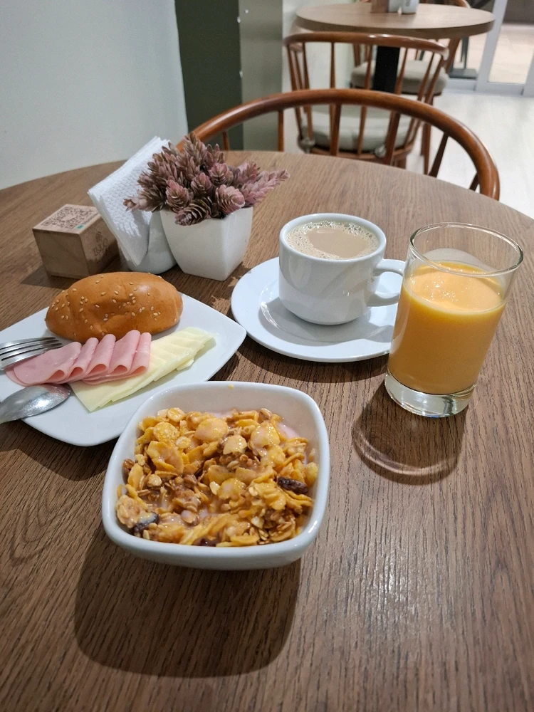 GIF uploaded by Sofí