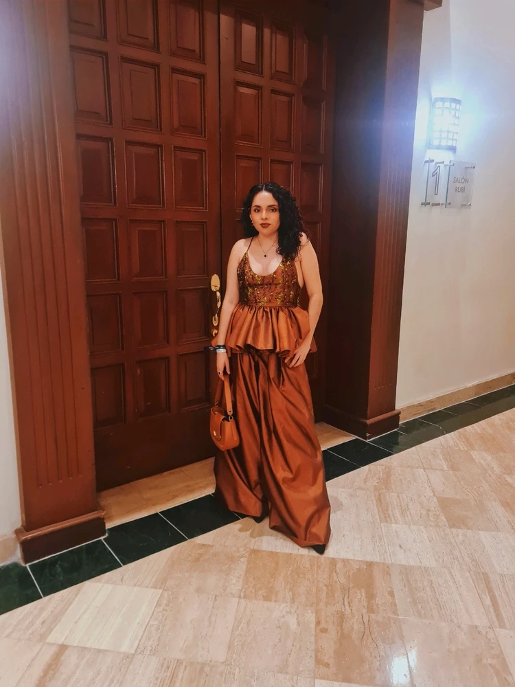 Gi-upload ni Allison M.A. ang hulagway