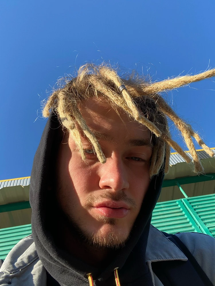 GIF tso los ntawm Roman