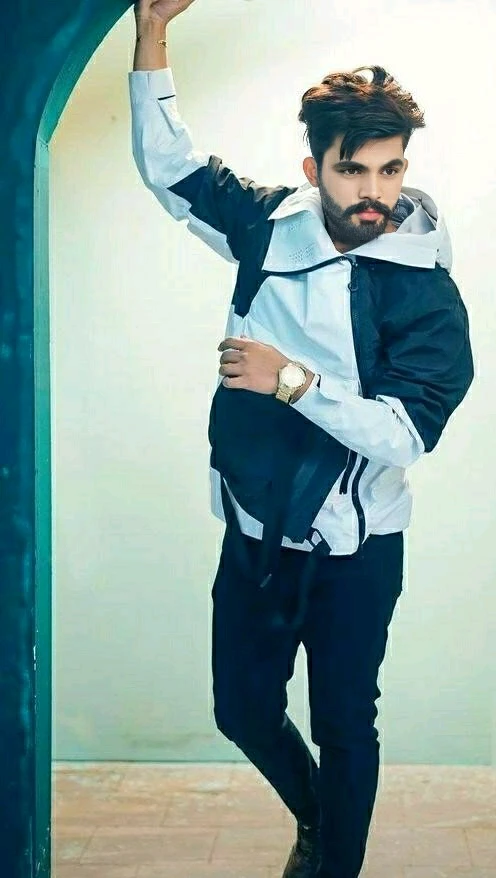 GIF gi-upload ni Avi