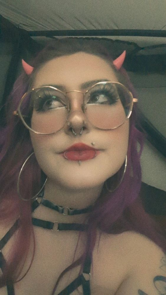 GIF uploaded by Kellyn