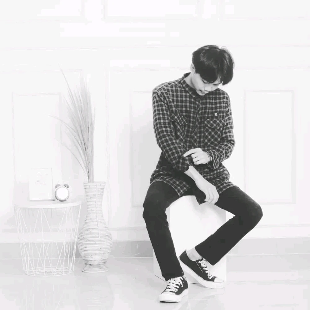 GIF diunggah oleh Goyons