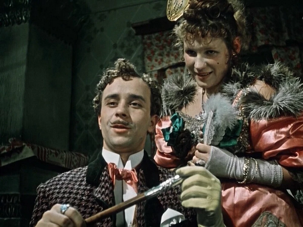 Гіфку завантажив Каріна