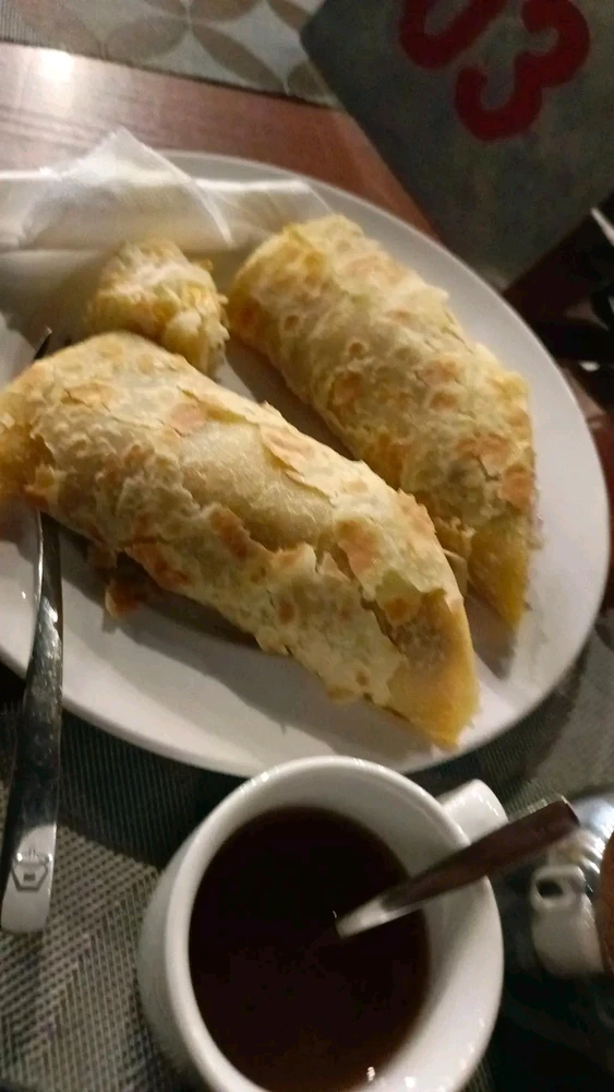 Carolina йөкләгән GIF