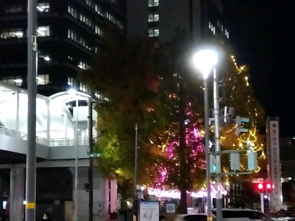 Obrázek nahrál エイミー