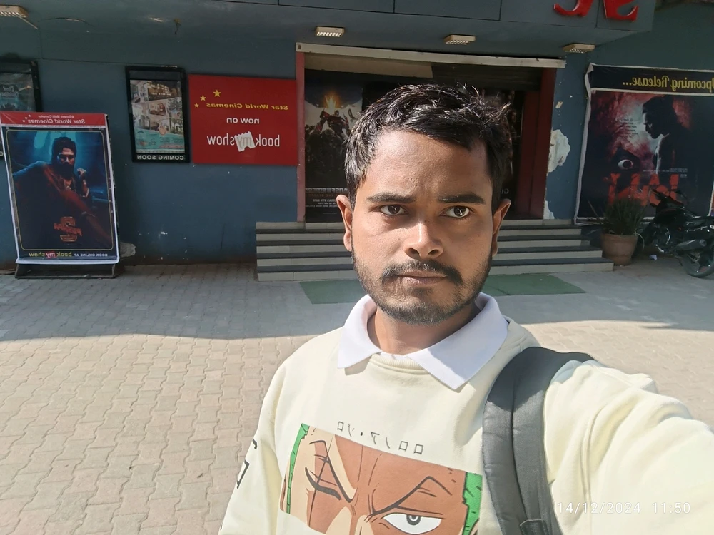 I-upload ni Shreyash Maurya ang larawan