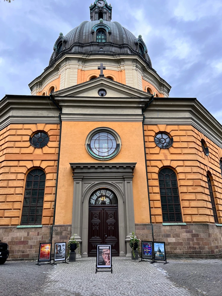 Gambar diunggah dening aileen