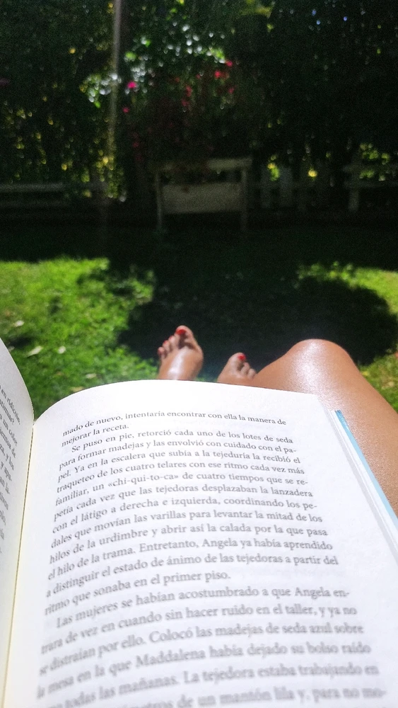 GIF uploaded by Pinina