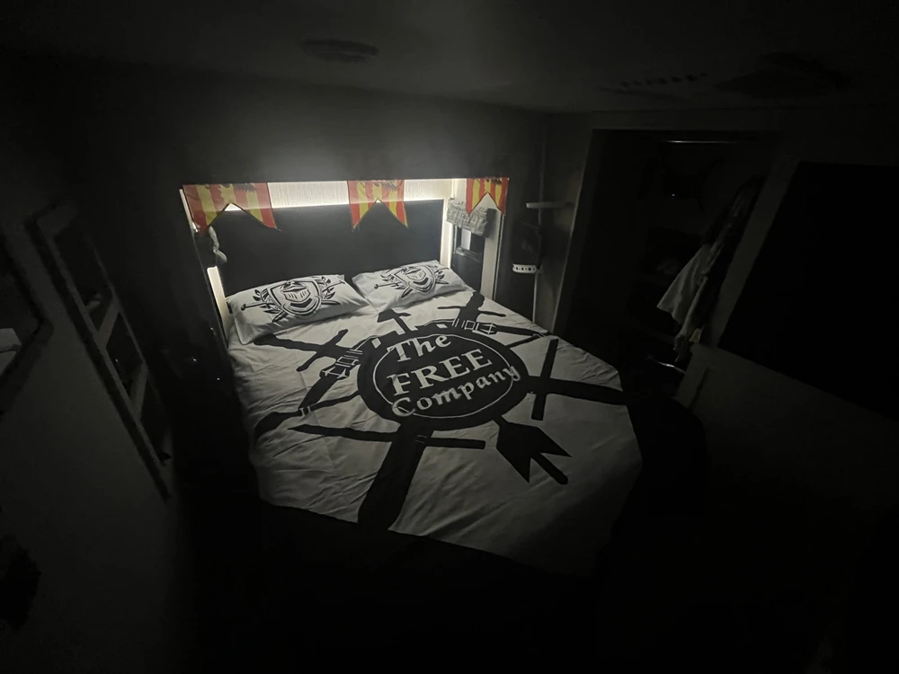 Image uploaded by 𝔎𝔫𝔦𝔤𝔥𝔱 𝔄𝔯𝔦𝔢𝔩