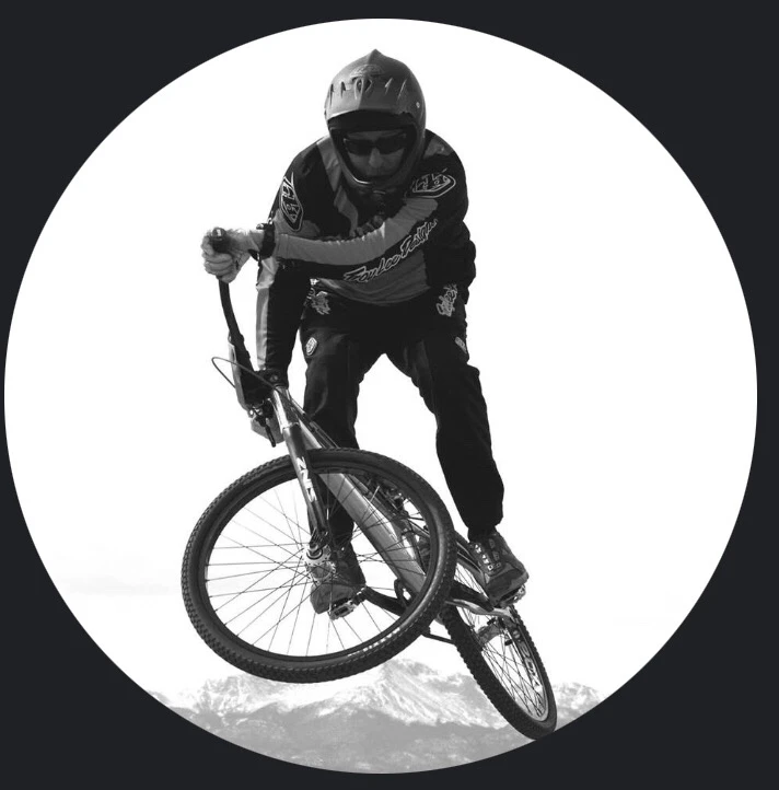 GIF na in-upload ni ⚡️❤️BMX💚⚡️