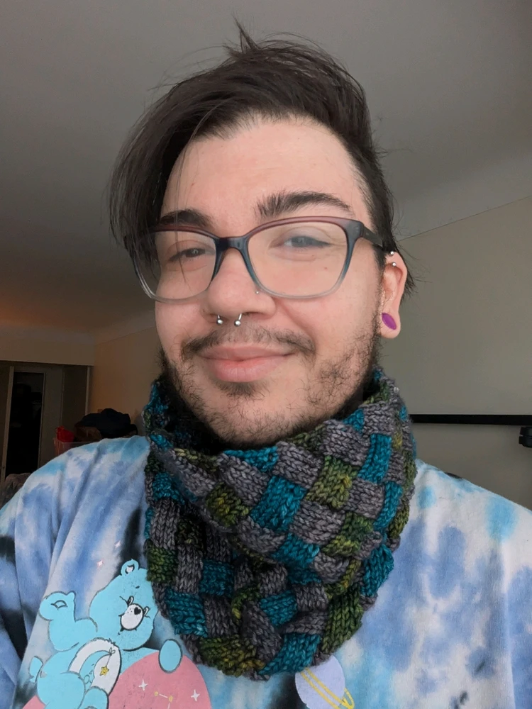 GIF Sirius tarapyndan ýüklenen