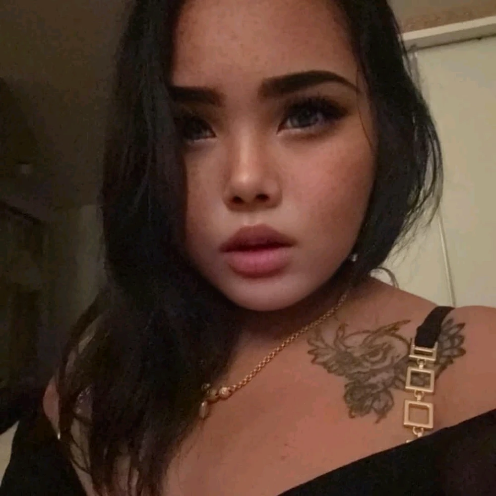 GIF อัปโหลดโดย Minnie Matts