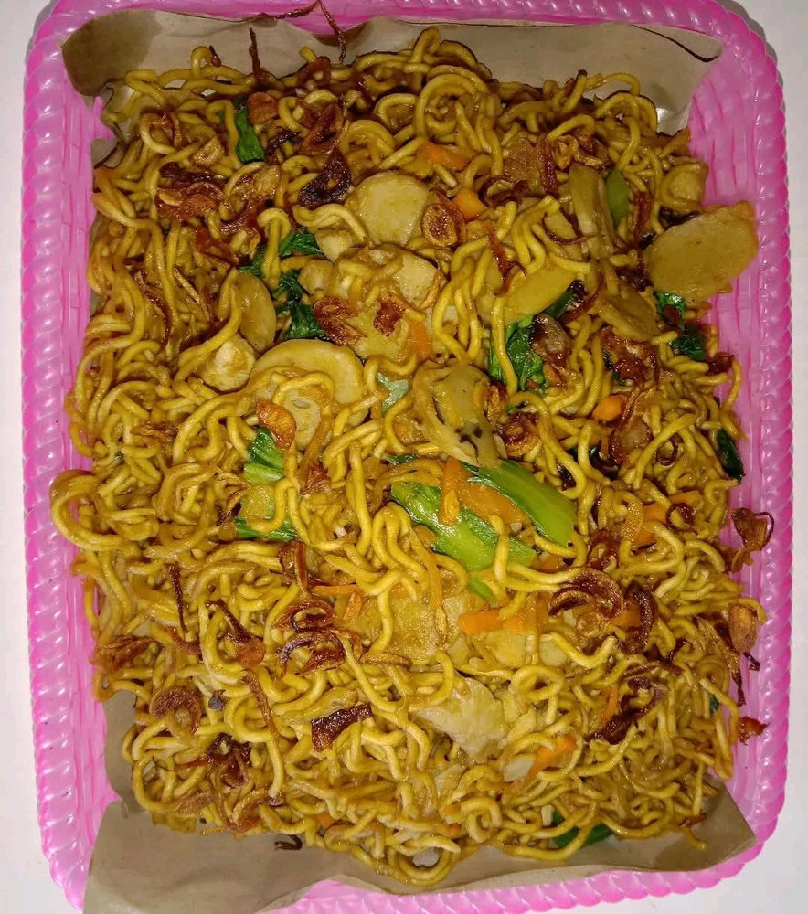 GIF uploaded by Agatha