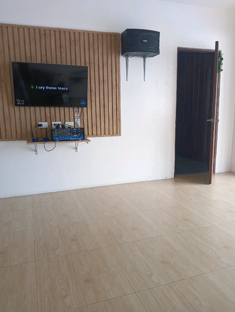 Gambar diunggah dening Roxy R